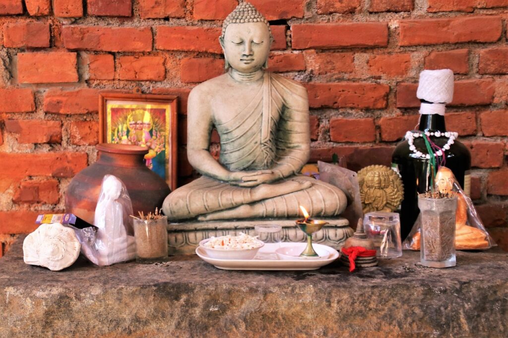 buddha, sit, one-3207898.jpg